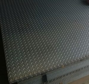 checkered-plates-11