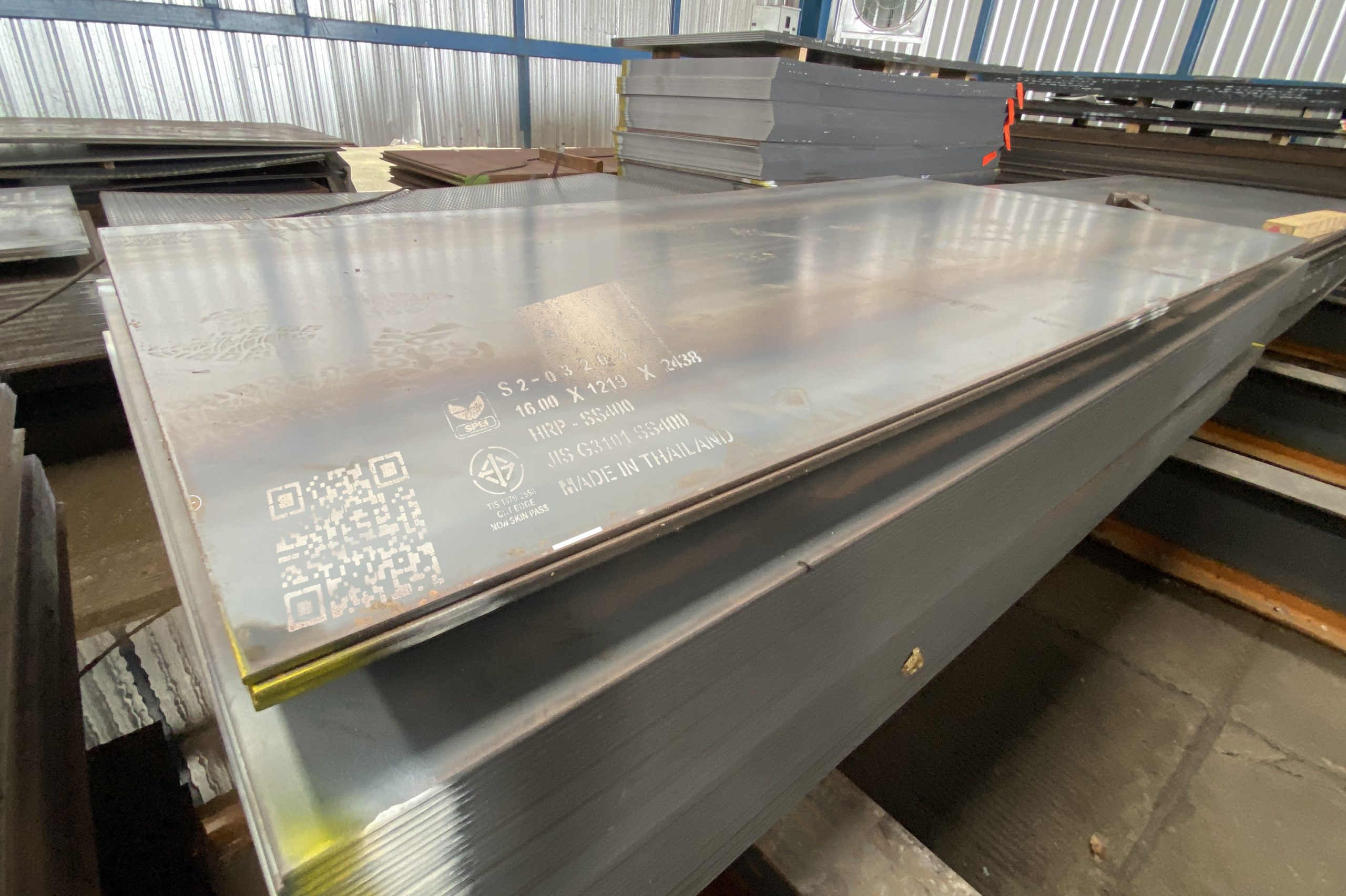 เหล็กแผ่นดำ 4"x8"x16mm. /373กก.